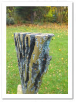 Sockel: Sandsteinquader 35 x 100 x 15